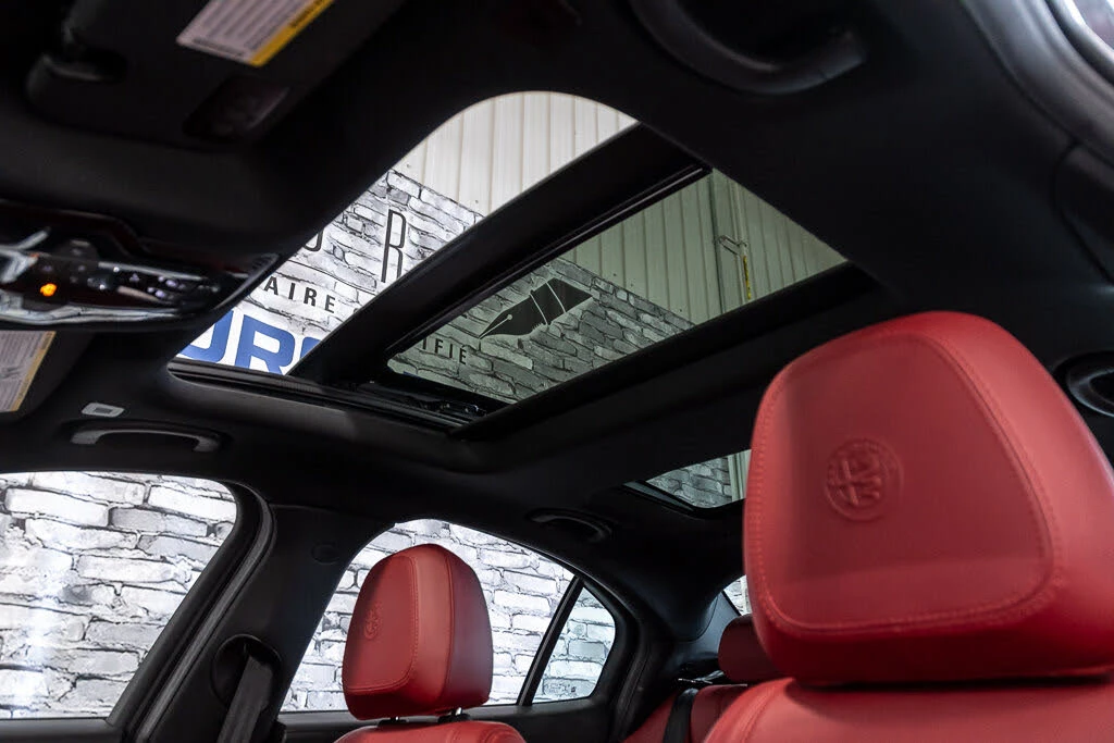 Alfa Romeo Giulia Veloce* CARFAX* ����������* (���� �� ��) | Mobile.bg � ����������� 13