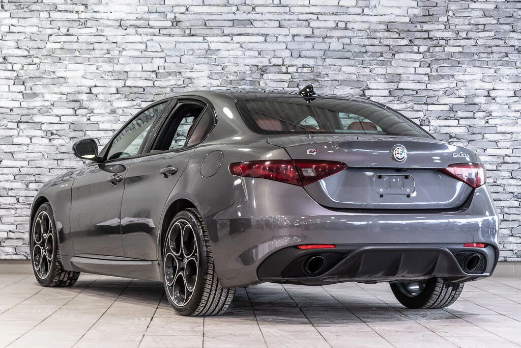 Alfa Romeo Giulia Veloce* CARFAX* ����������* (���� �� ��) | Mobile.bg � ����������� 5