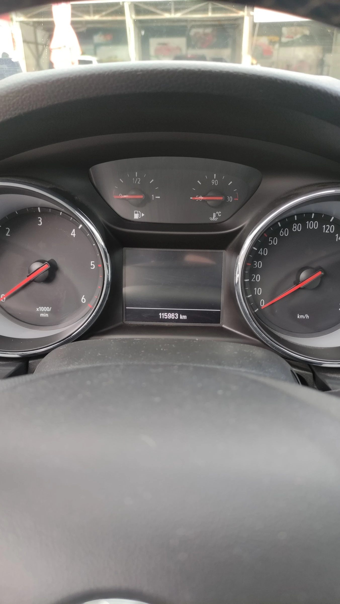 Opel Astra K - изображение 2