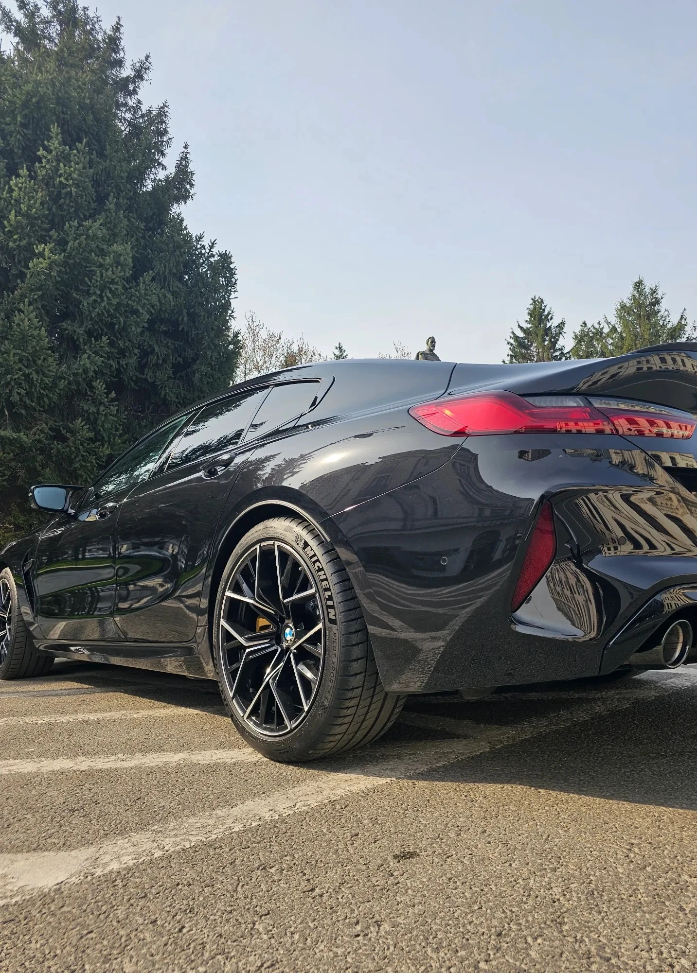 BMW M8 Competition xDrive, снимка 4 - Автомобили и джипове - 54043777