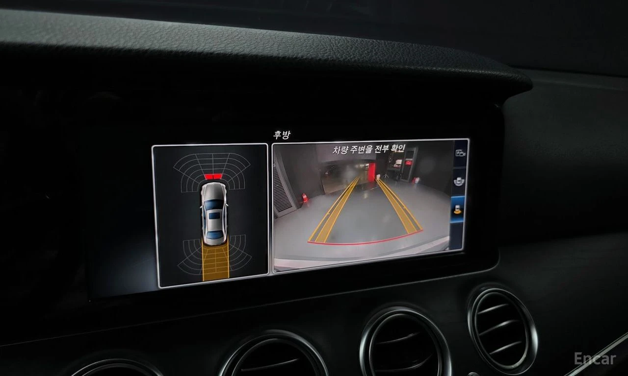 Mercedes-Benz E 220 ПОДГРЕВ* КАМЕРА* PARK ASSIST* HEADUP, снимка 13 - Автомобили и джипове - 54391318