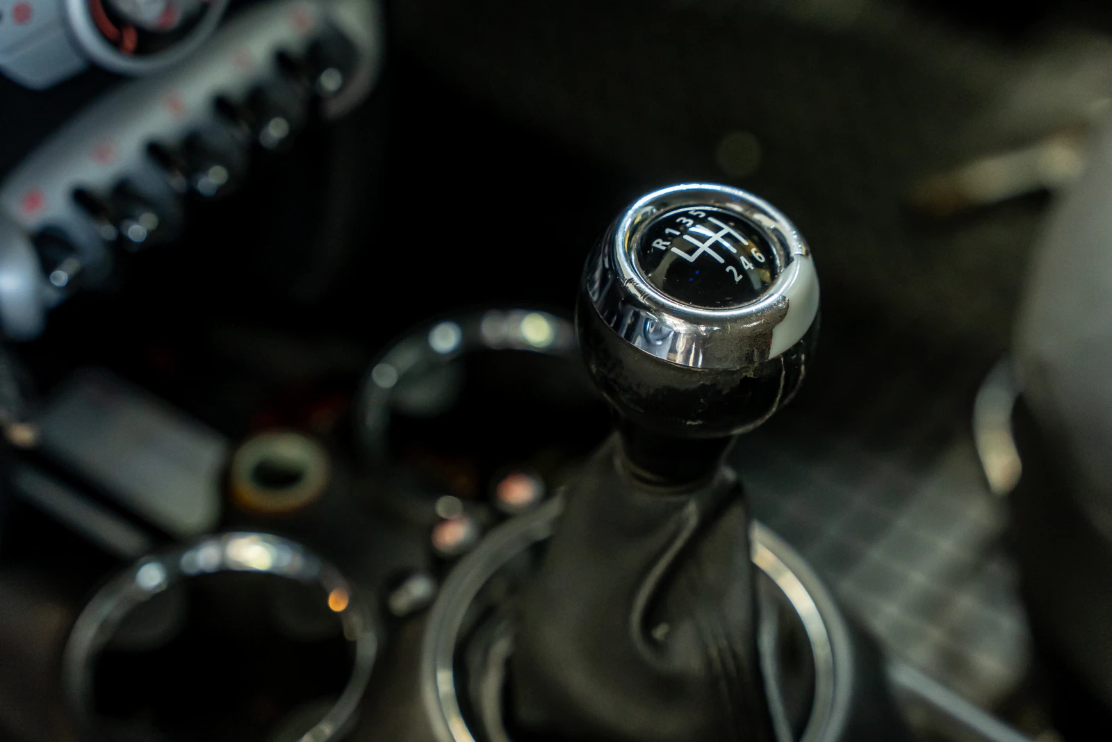 Mini One 1.4, снимка 9 - Автомобили и джипове - 54408950