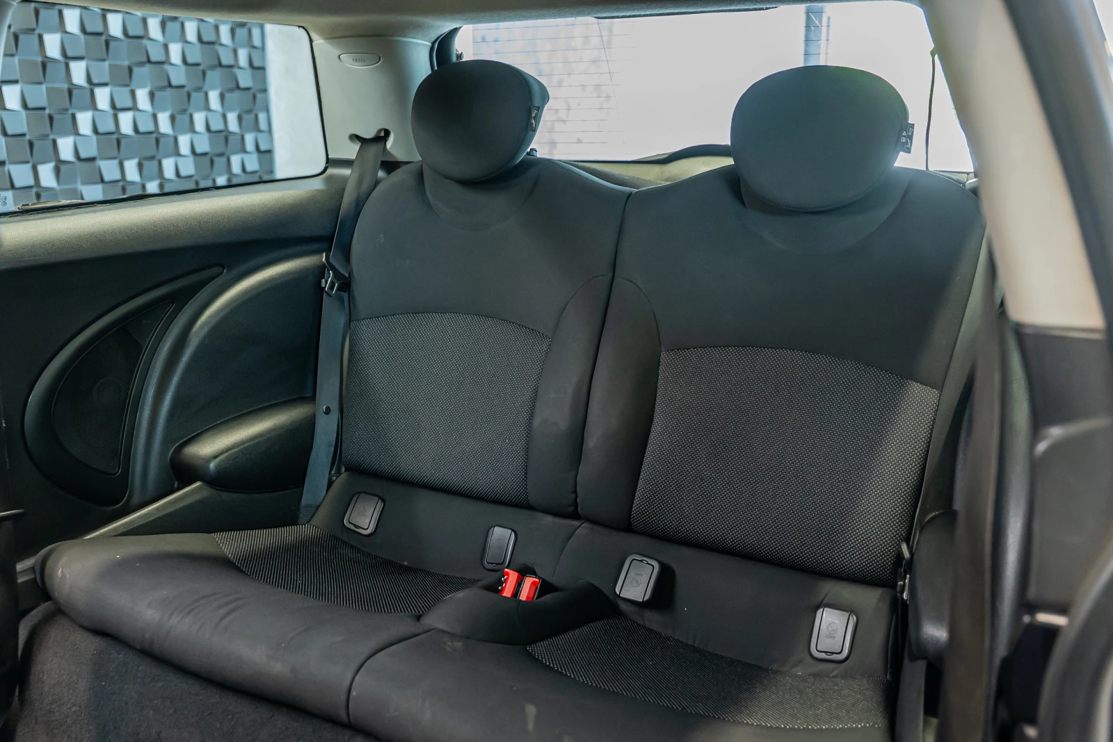 Mini One 1.4, снимка 14 - Автомобили и джипове - 54408950