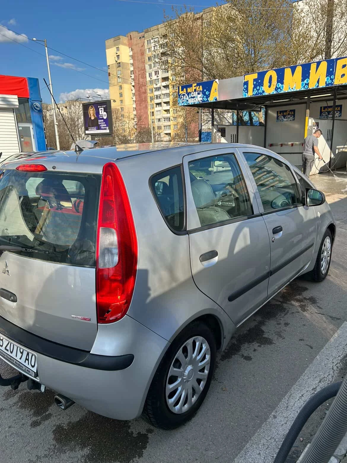 Mitsubishi Colt 1.3 Газ бензин, снимка 4 - Автомобили и джипове - 54512946