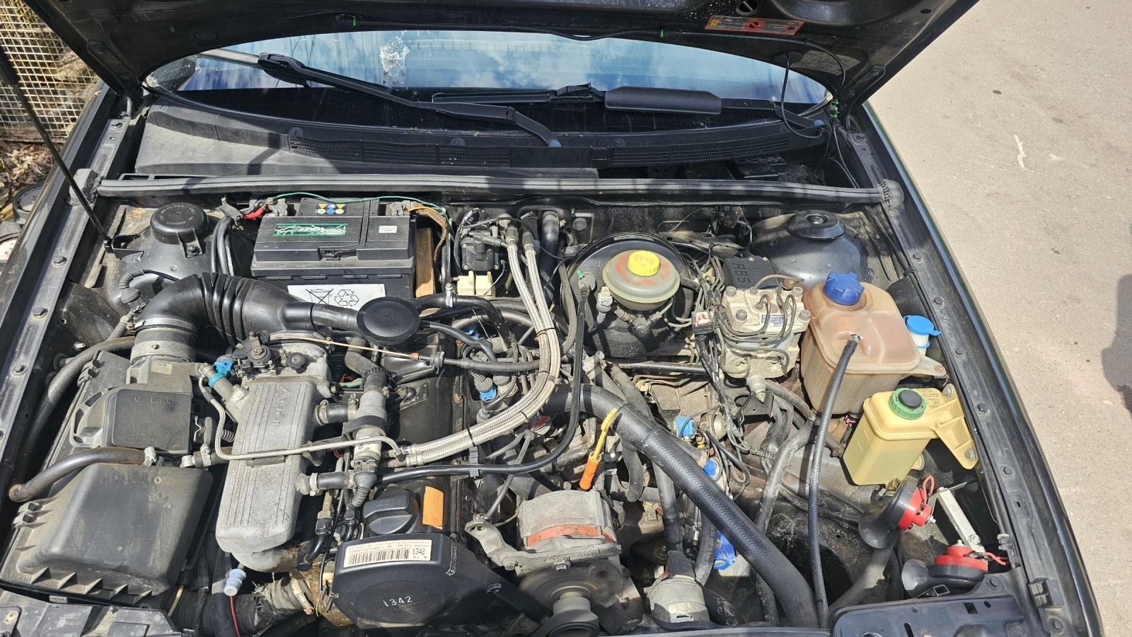 Audi 80 2.0, снимка 10 - Автомобили и джипове - 54660324