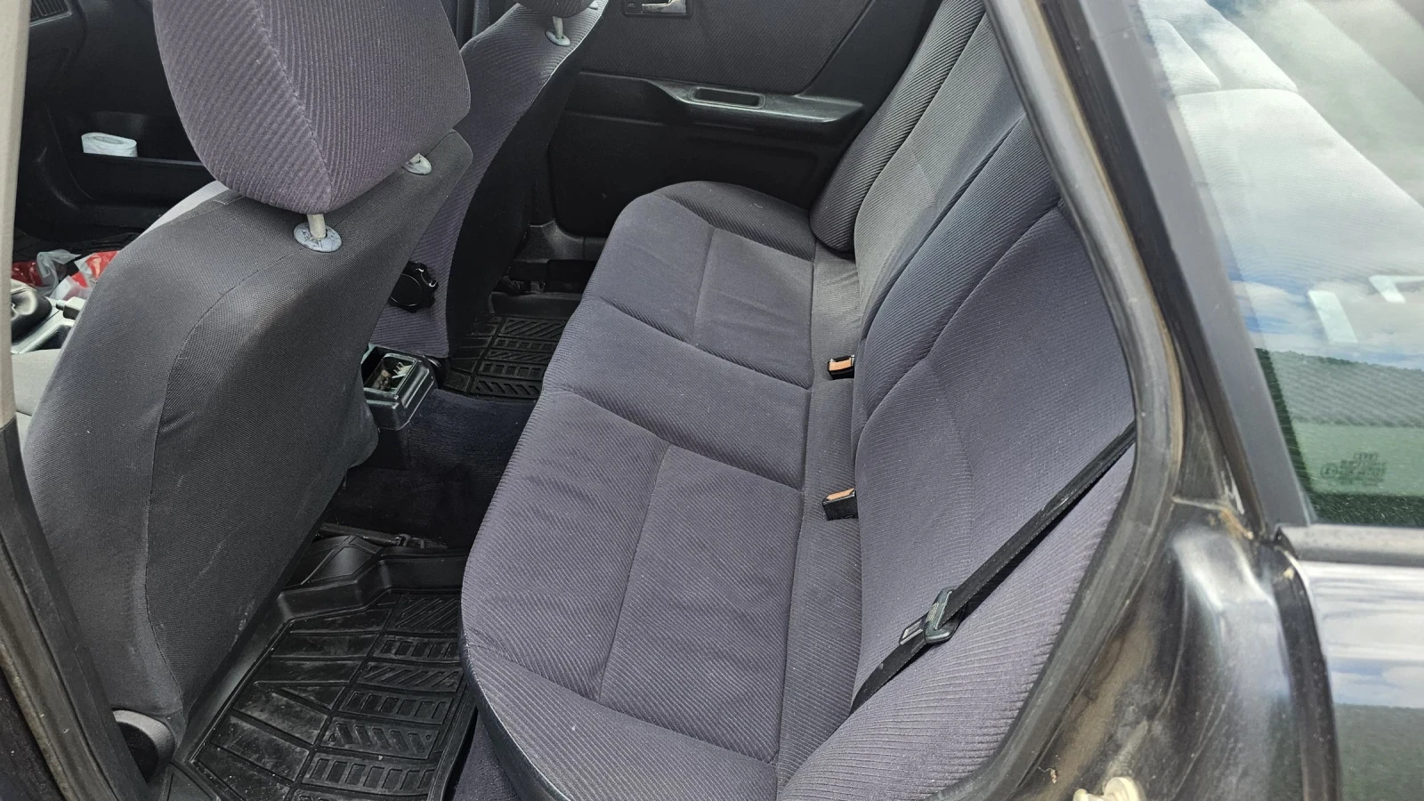 Audi 80 2.0, снимка 9 - Автомобили и джипове - 54660324