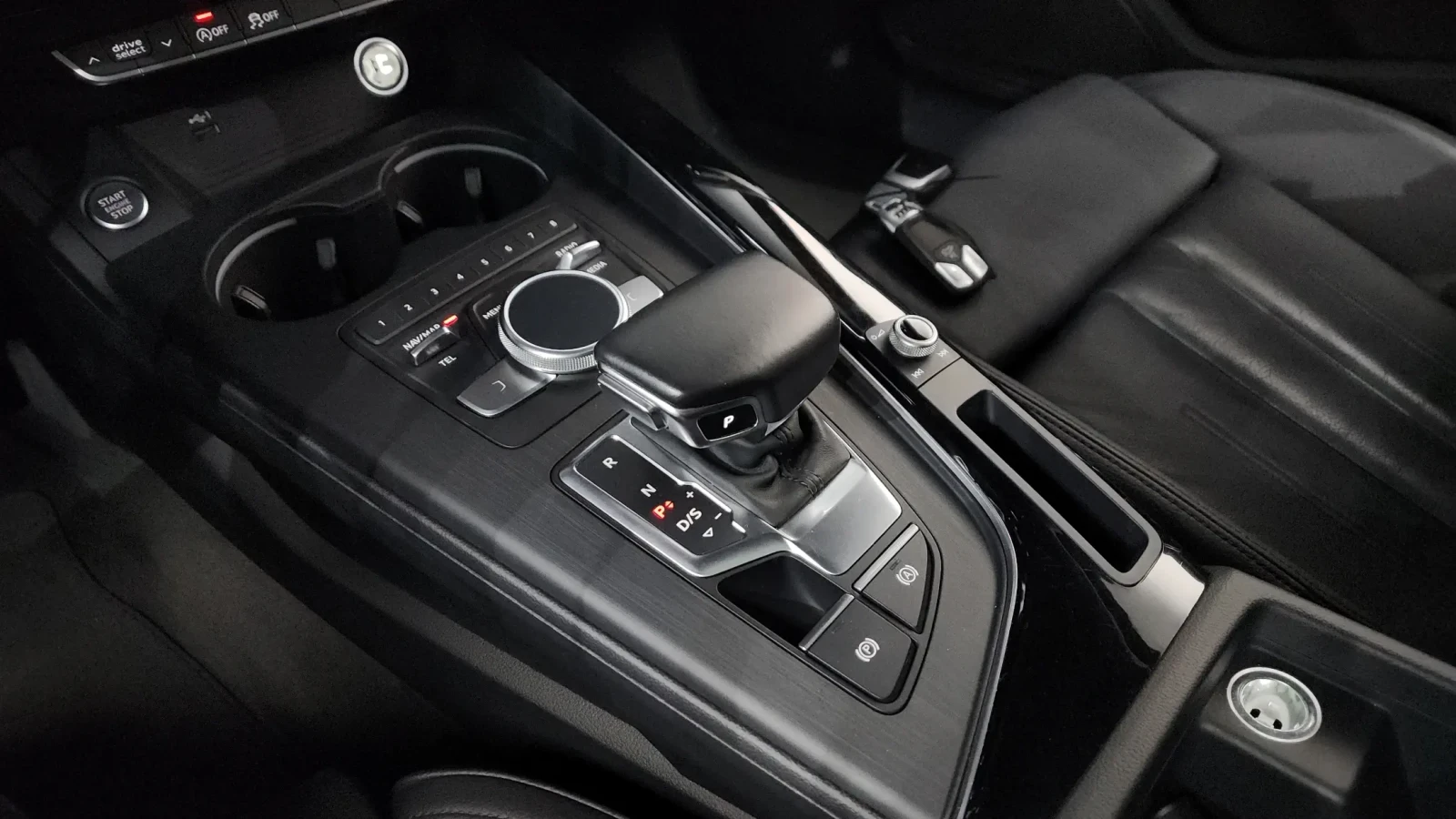 Audi A5 45 TFSI Quattro Premium Sportback, снимка 8 - Автомобили и джипове - 54722221