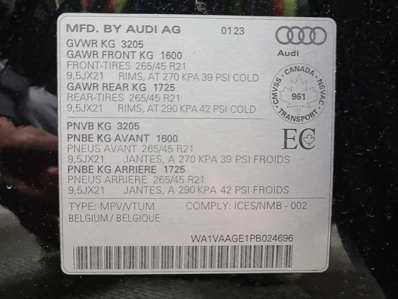 Audi E-Tron ТЕCHNIK| BANG & OLUFSEN| 360| HUD| PANO| CARFAX| , снимка 16 - Автомобили и джипове - 54761876
