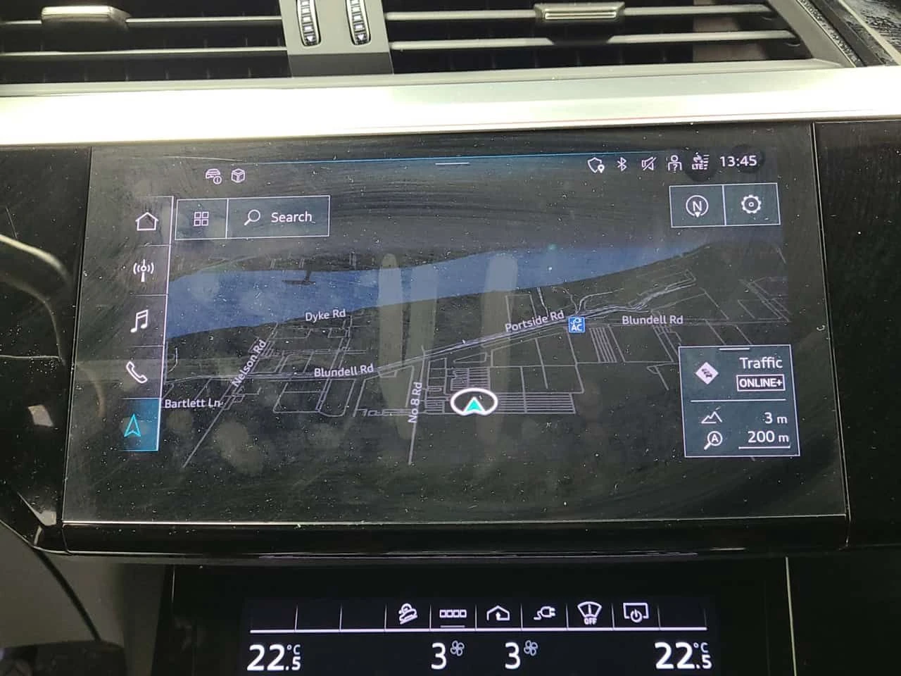 Audi E-Tron ТЕCHNIK| BANG & OLUFSEN| 360| HUD| PANO| CARFAX| , снимка 12 - Автомобили и джипове - 54761876