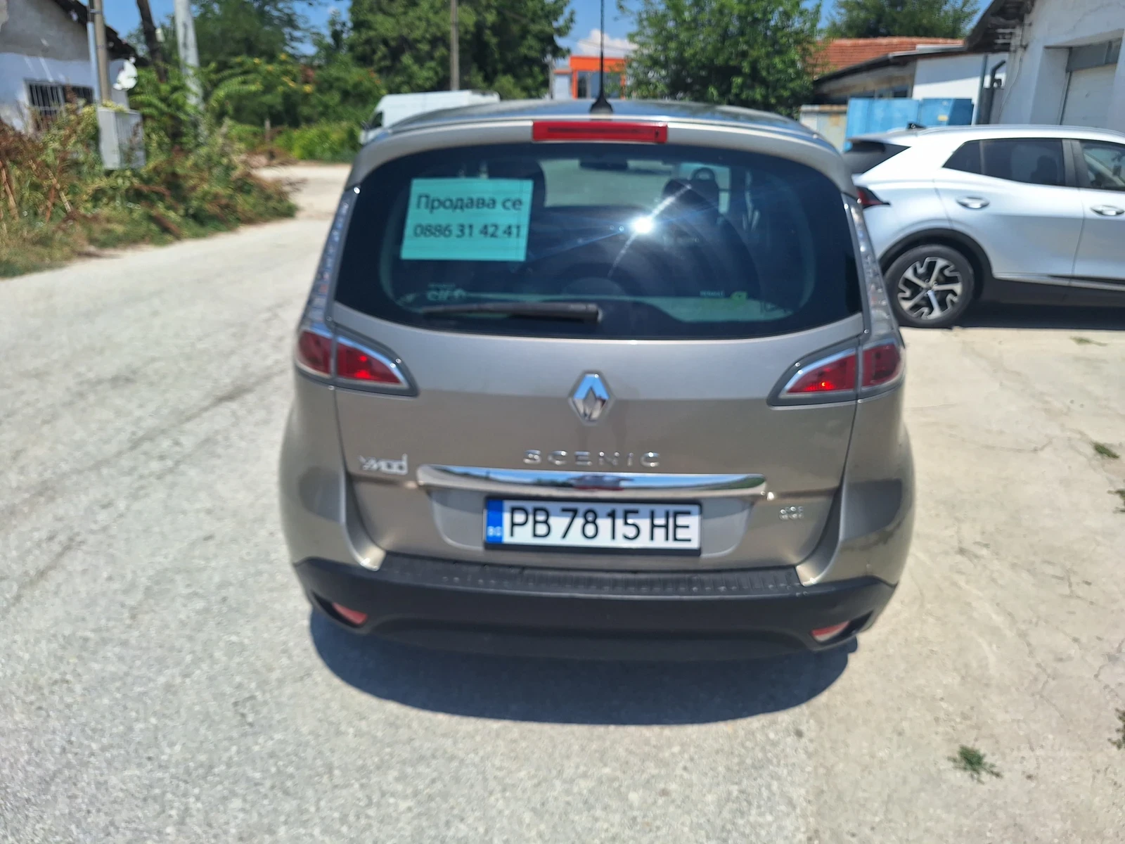 Renault Grand scenic, снимка 2 - Автомобили и джипове - 55600558
