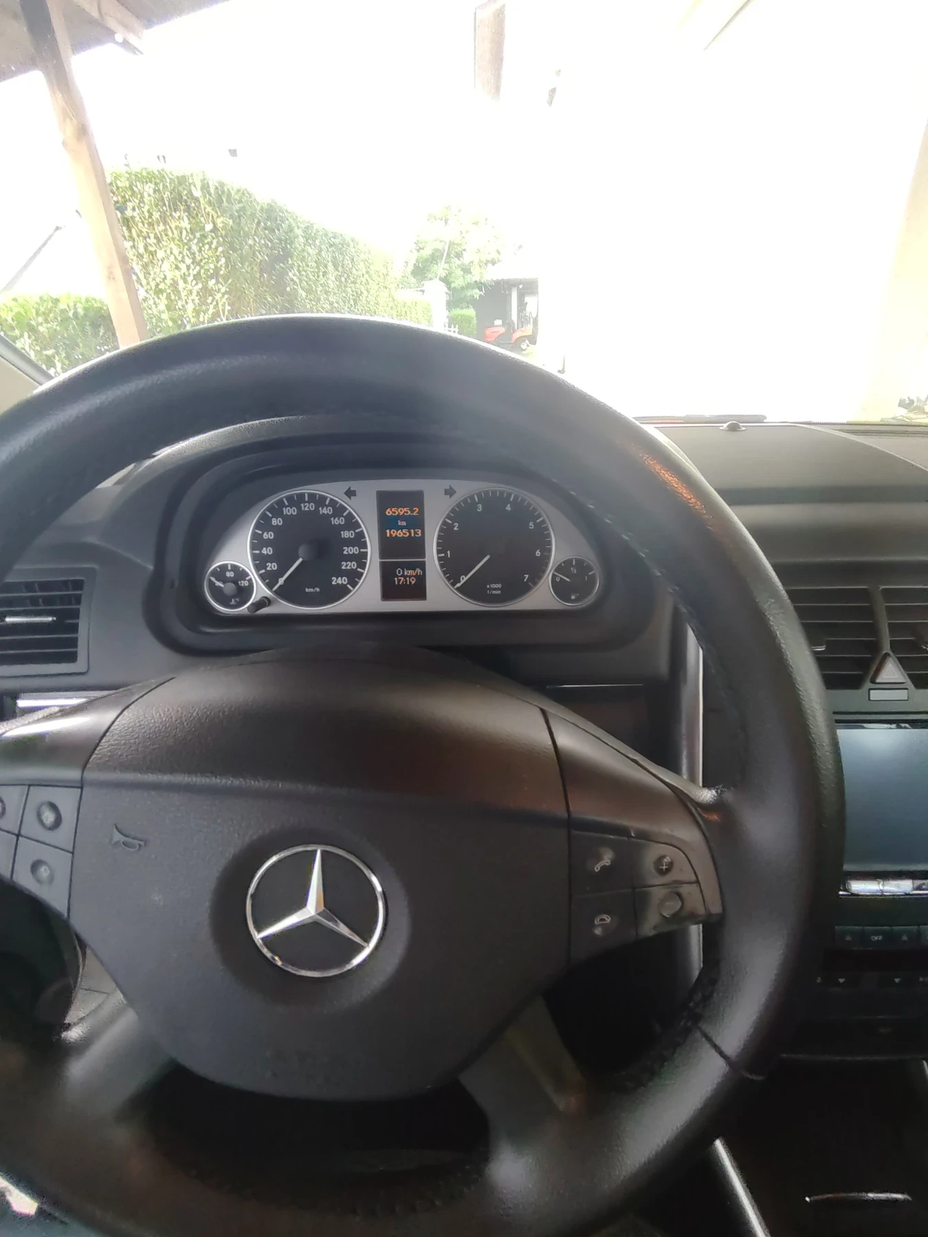 Mercedes-Benz B 170, снимка 3 - Автомобили и джипове - 56080561