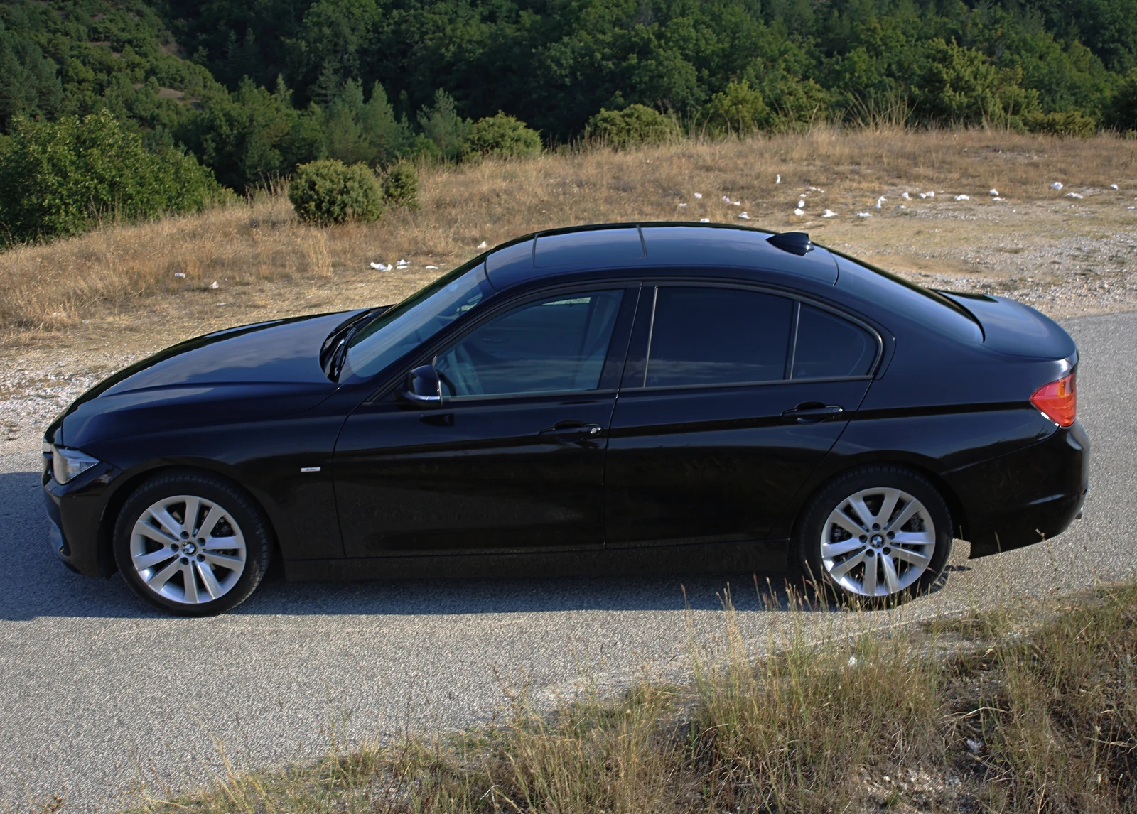 BMW 318 318d, снимка 4 - Автомобили и джипове - 56087948