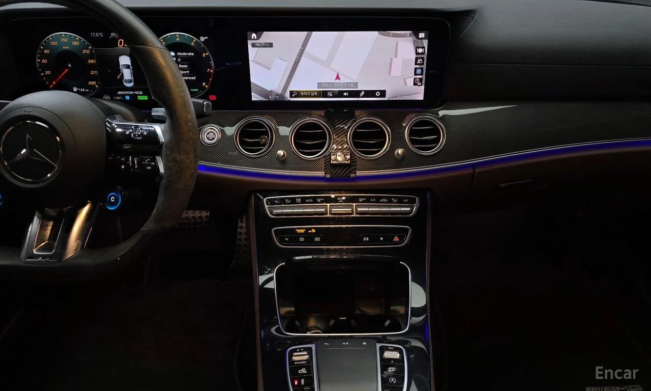 Mercedes-Benz E 53 AMG 4MATIC+ BURMESTER* ОБДУХВАНЕ* LANE* ASSIST* , снимка 10 - Автомобили и джипове - 56118171