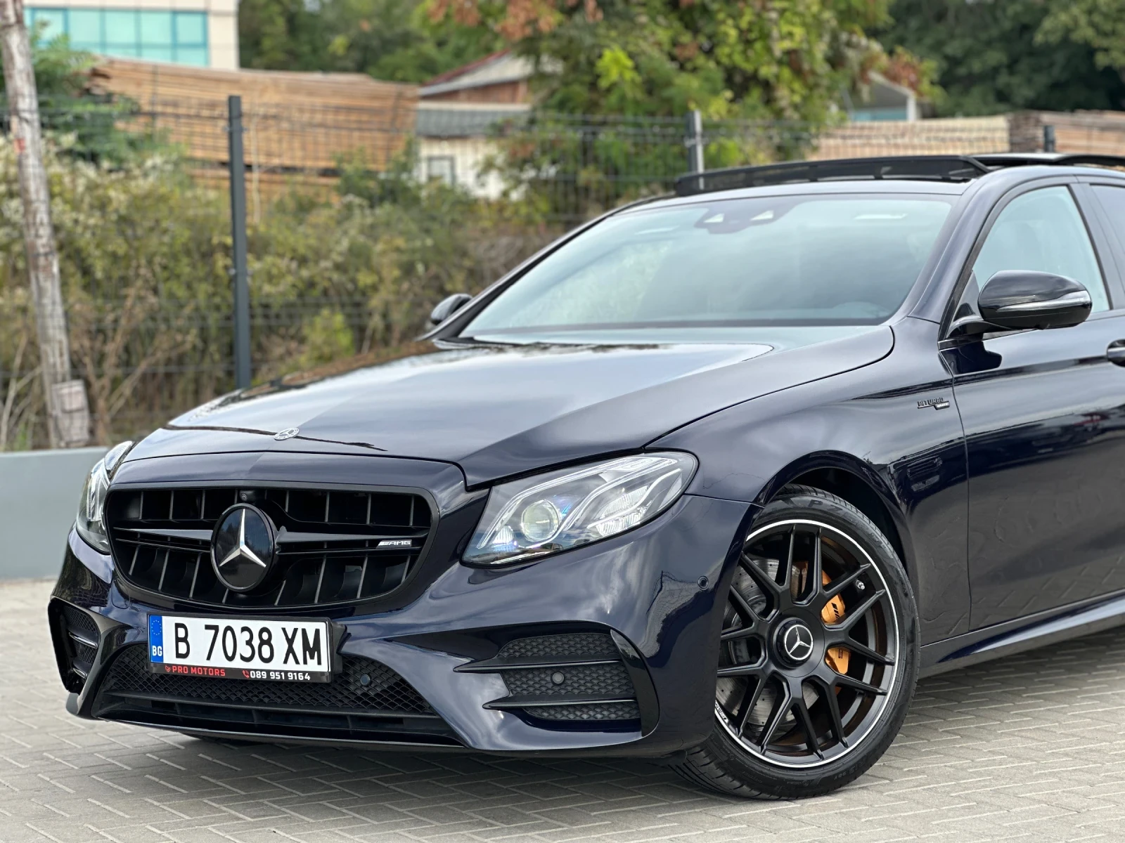 Mercedes-Benz E 43 AMG AMG, снимка 3 - Автомобили и джипове - 56334288