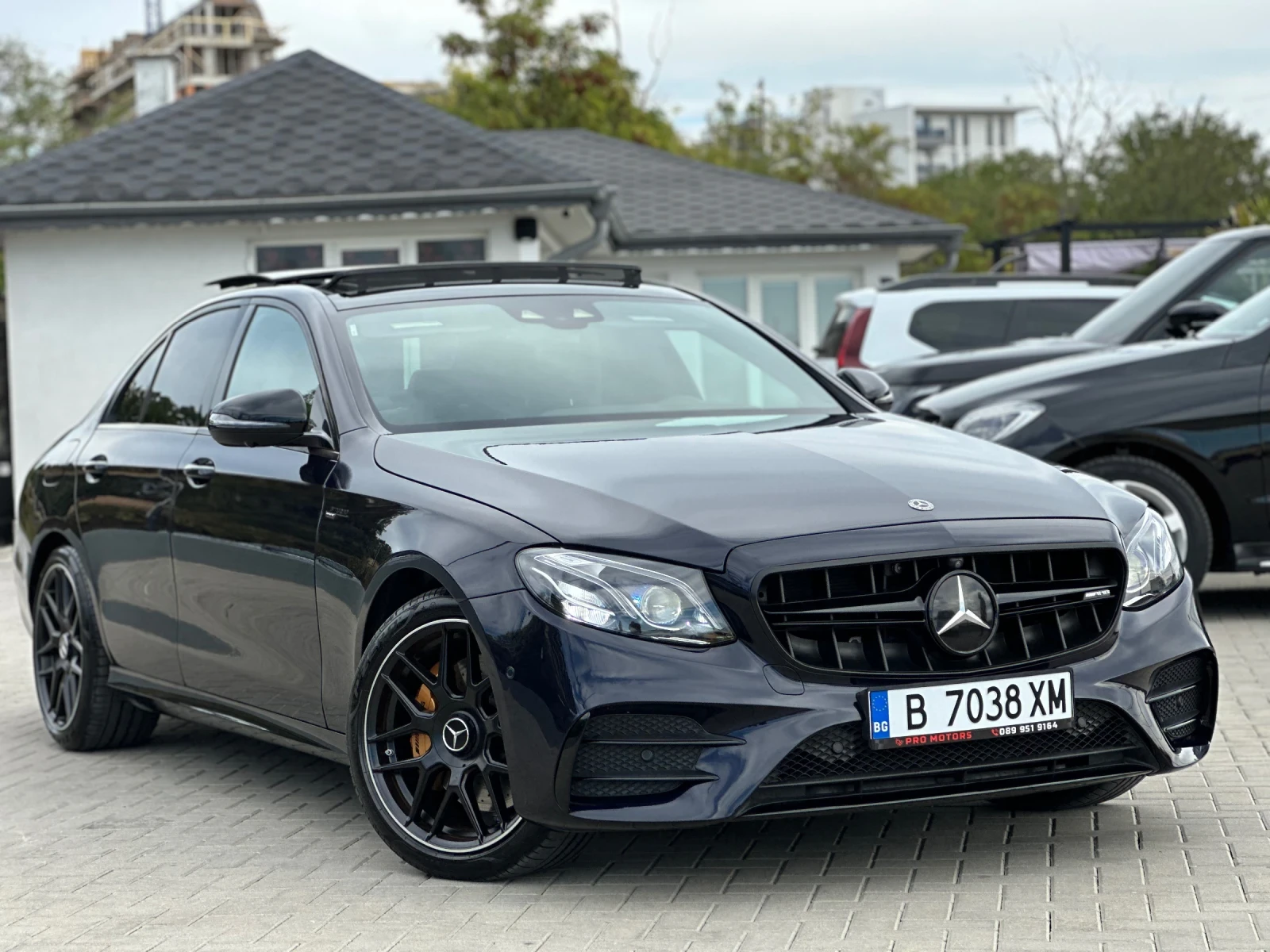 Mercedes-Benz E 43 AMG AMG, снимка 2 - Автомобили и джипове - 56334288