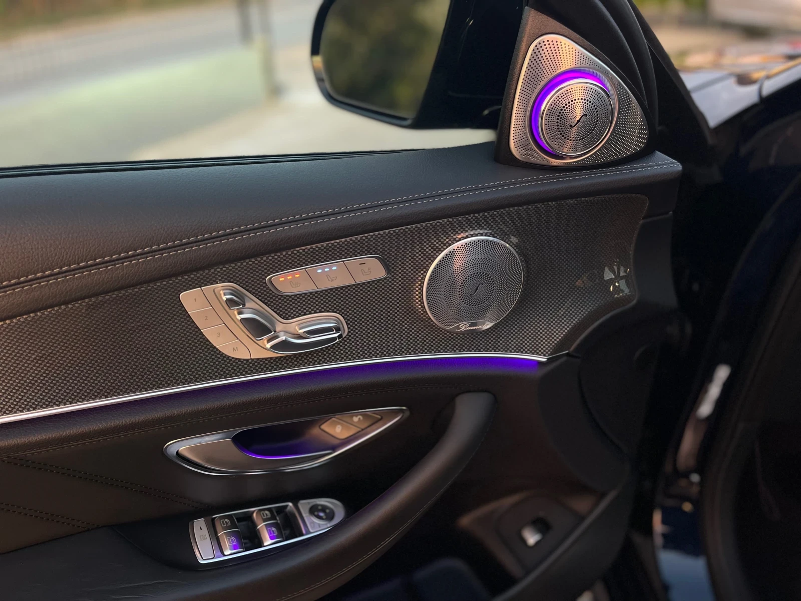 Mercedes-Benz E 43 AMG AMG, снимка 11 - Автомобили и джипове - 56334288