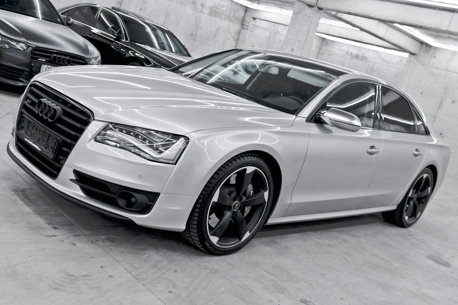 Audi S8 STAGE 2 700КС, снимка 3 - Автомобили и джипове - 56606787