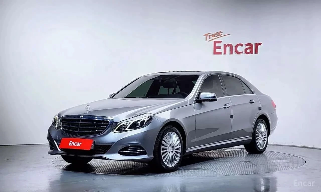 Mercedes-Benz E 300