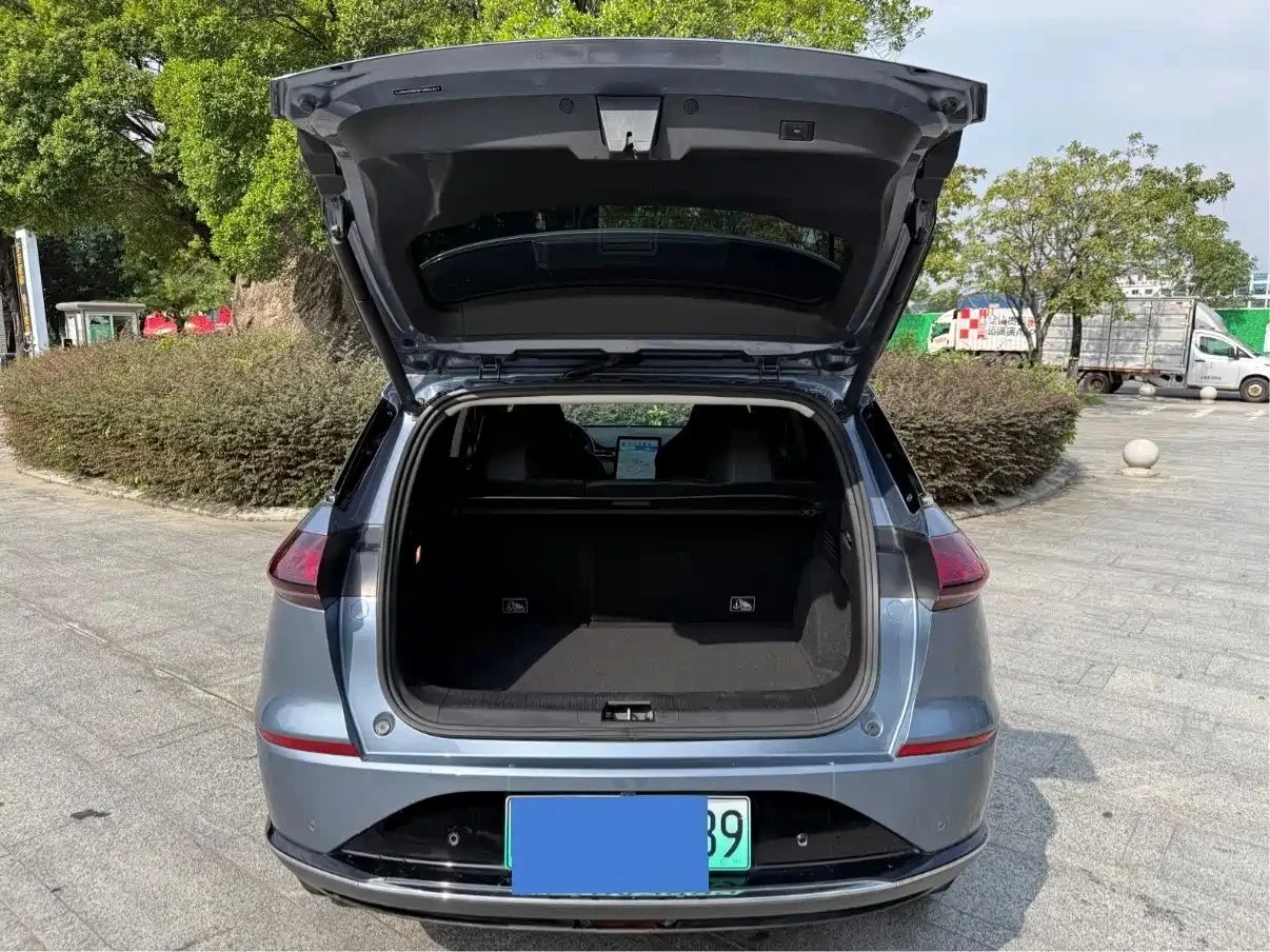 Xpeng G6, снимка 7 - Автомобили и джипове - 56687172