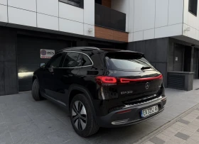 Mercedes-Benz EQA 300 4MATIC ГАРАНЦИЯ | LED | Keyless | Подгрев, снимка 3