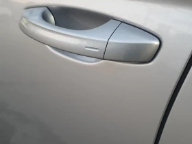 VW Touareg R-Line 3.0 V6 TDI SCR 4MOTION - 106000 лв. / 54196.94 € - 40902344 16