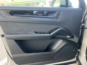 Porsche Cayenne GTS/FACELIFT/SPORT DESIGN/CARBON/BOSE/PANO/HEAD UP - 133980 € / 262042.10 лв. - 36082417 7