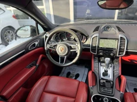 Porsche Cayenne * | PREMIUM | BOSE | PANO | RED LEATHER * CARFAX * - 23300 € / 45570.84 лв. - 74063738 17