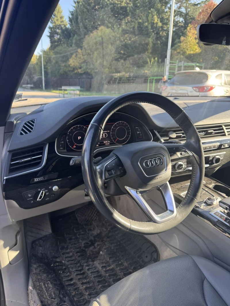 Audi Q7, снимка 7 - Автомобили и джипове - 47872015