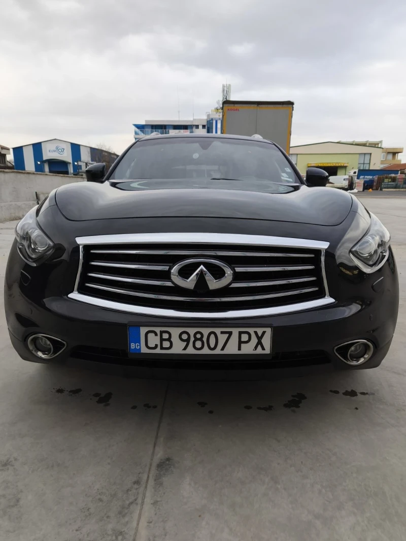 Infiniti QX70, снимка 2 - Автомобили и джипове - 49882786