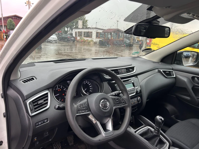 Nissan Qashqai 1.2i EURO 6, снимка 11 - Автомобили и джипове - 51922286