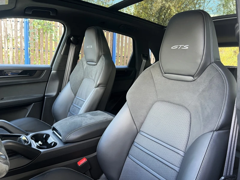 Porsche Cayenne GTS/FACELIFT/SPORT DESIGN/CARBON/BOSE/PANO/HEAD UP, снимка 9 - Автомобили и джипове - 52275559