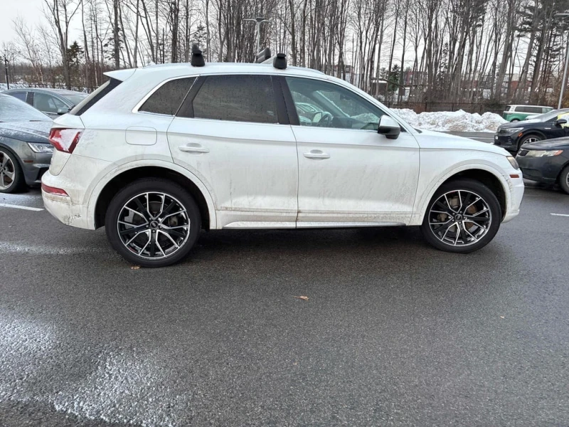 Audi Q5 * Komfort * CARFAX * БЕЗ ПЪРВОНАЧАЛНА ВНОСКА, снимка 3 - Автомобили и джипове - 52655722