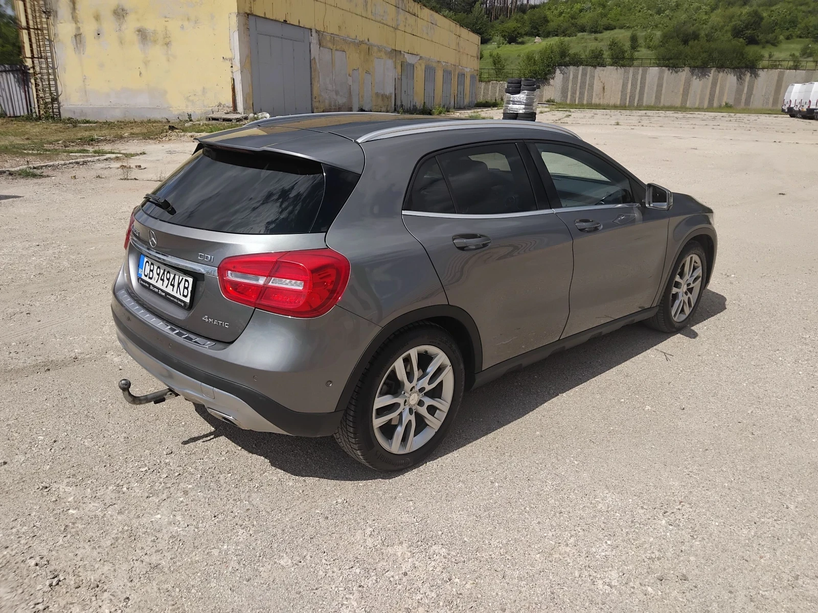 Mercedes-Benz GLA 220 7g Tronic, 4x4, Един собственик - изображение 4