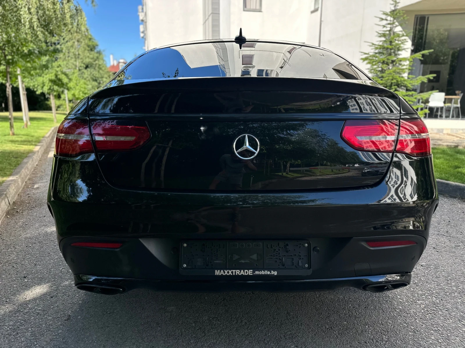 Mercedes-Benz GLE 43 AMG КАМЕРА / ПОДГРЕВ / РЕГИСТРИРАН - изображение 6