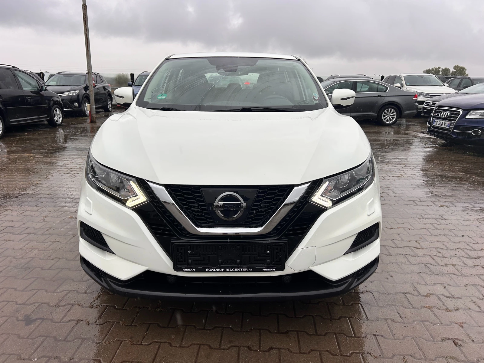 Nissan Qashqai 1.2i EURO 6 - изображение 3