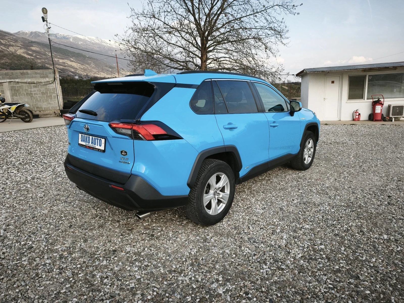 Toyota Rav4 Hibrit 4x4 - изображение 9