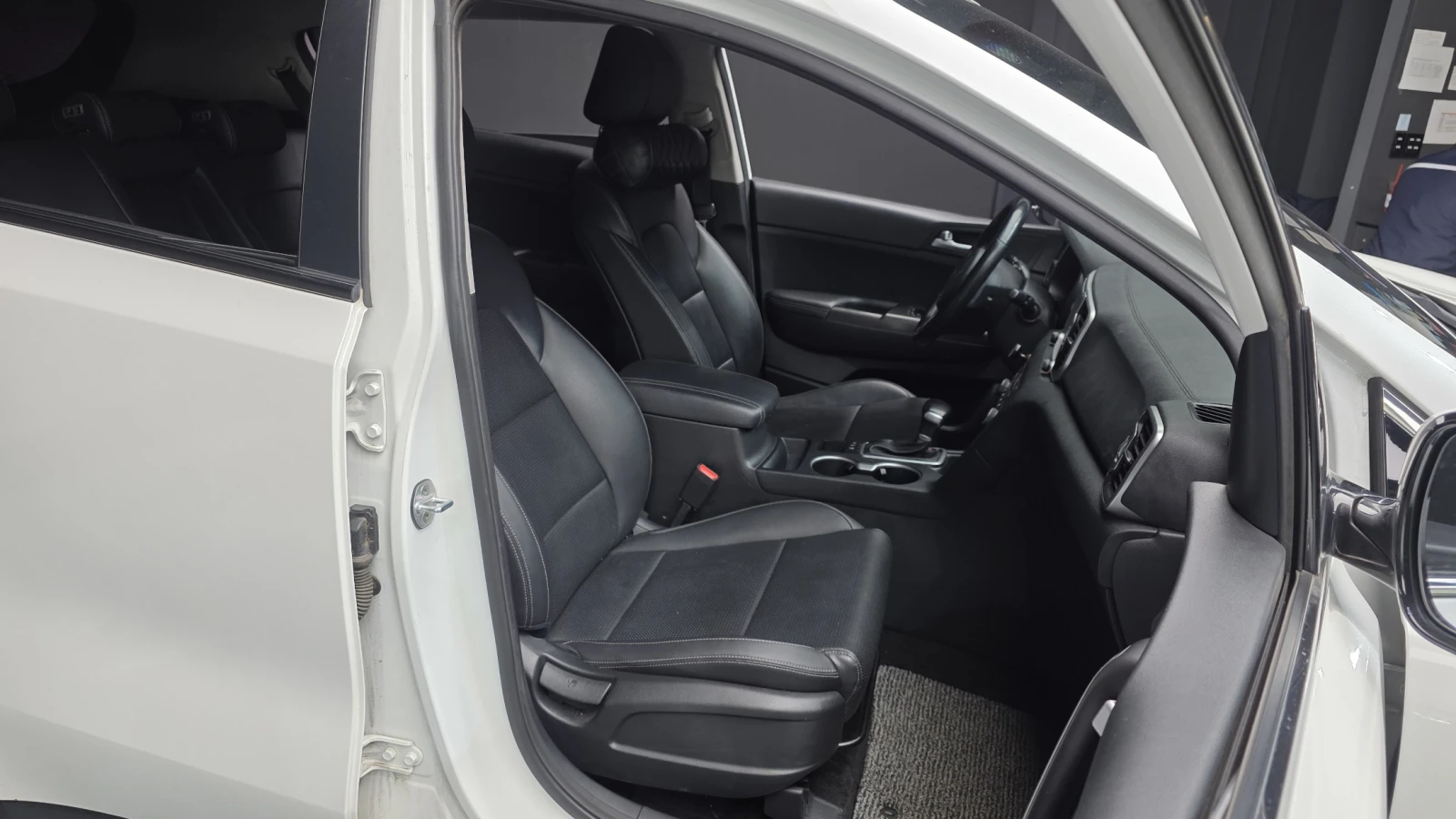 Kia Sportage 2.0 2WD PRESTIGE autogeorge.com, снимка 11 - Автомобили и джипове - 54132160