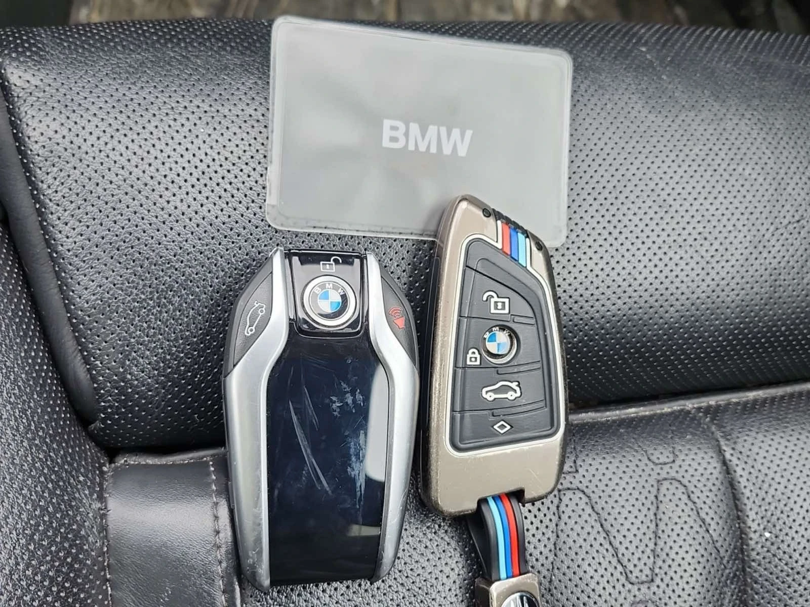 BMW X7  40i* B58* Harman Kardon* Distronic* Digital key, снимка 11 - Автомобили и джипове - 54609464