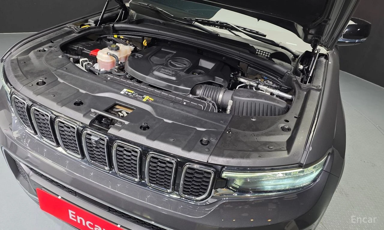 Jeep Grand cherokee 3.6* V6* OVERLAND* ПОДГРЕВ* ОБДУХВАНЕ* 360КАМЕРА* , снимка 17 - Автомобили и джипове - 54798789