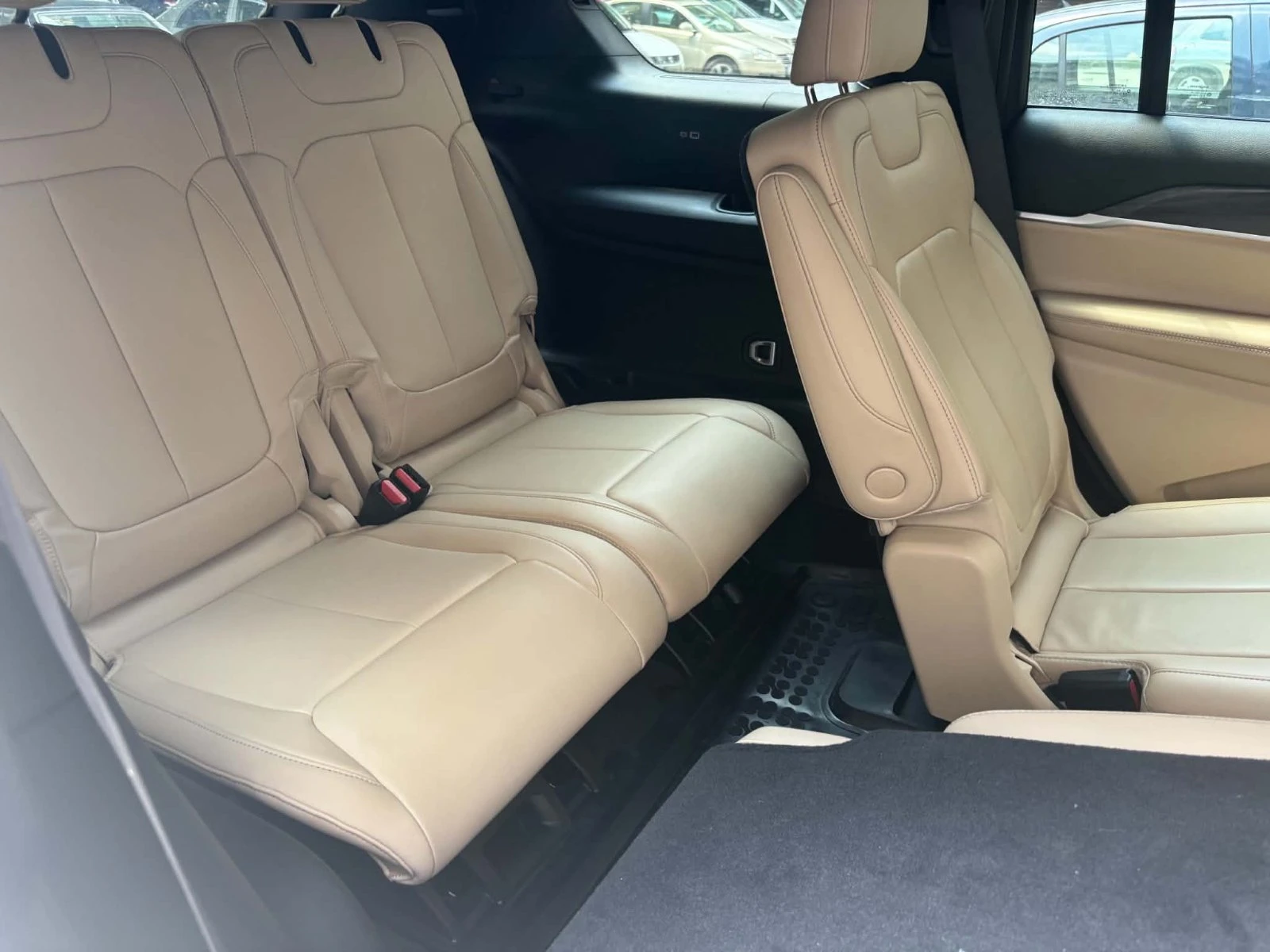 Jeep Grand cherokee, снимка 12 - Автомобили и джипове - 54825108
