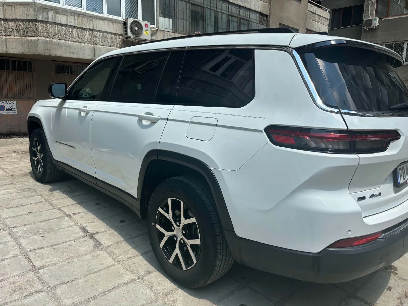 Jeep Grand cherokee, снимка 6 - Автомобили и джипове - 54825108