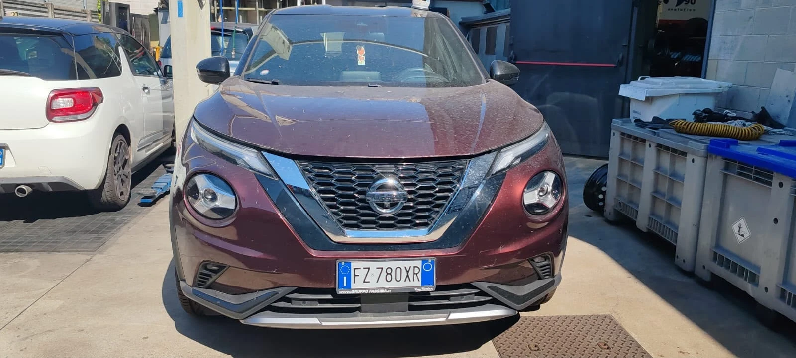 Nissan Juke КАМЕРИ 360* КОЖА* ПОДГРЕВ* NAVI* ДИСТРОНИК* LED* 9, снимка 2 - Автомобили и джипове - 55383146