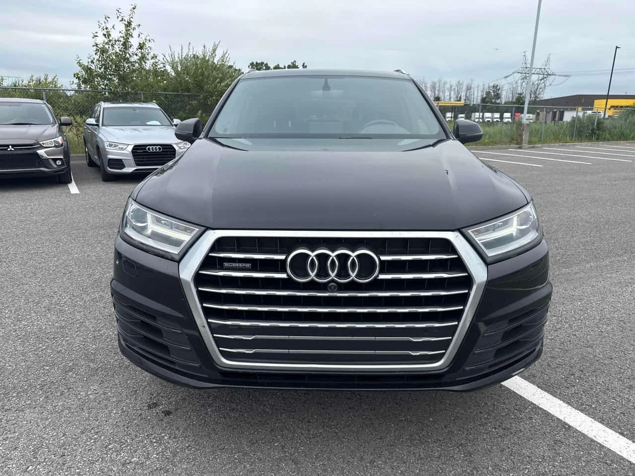 Audi Q7  3.0T Progressiv  / 360 КАМЕРА / ОБДУХВАНЕ /CARFAX, снимка 6 - Автомобили и джипове - 55531564