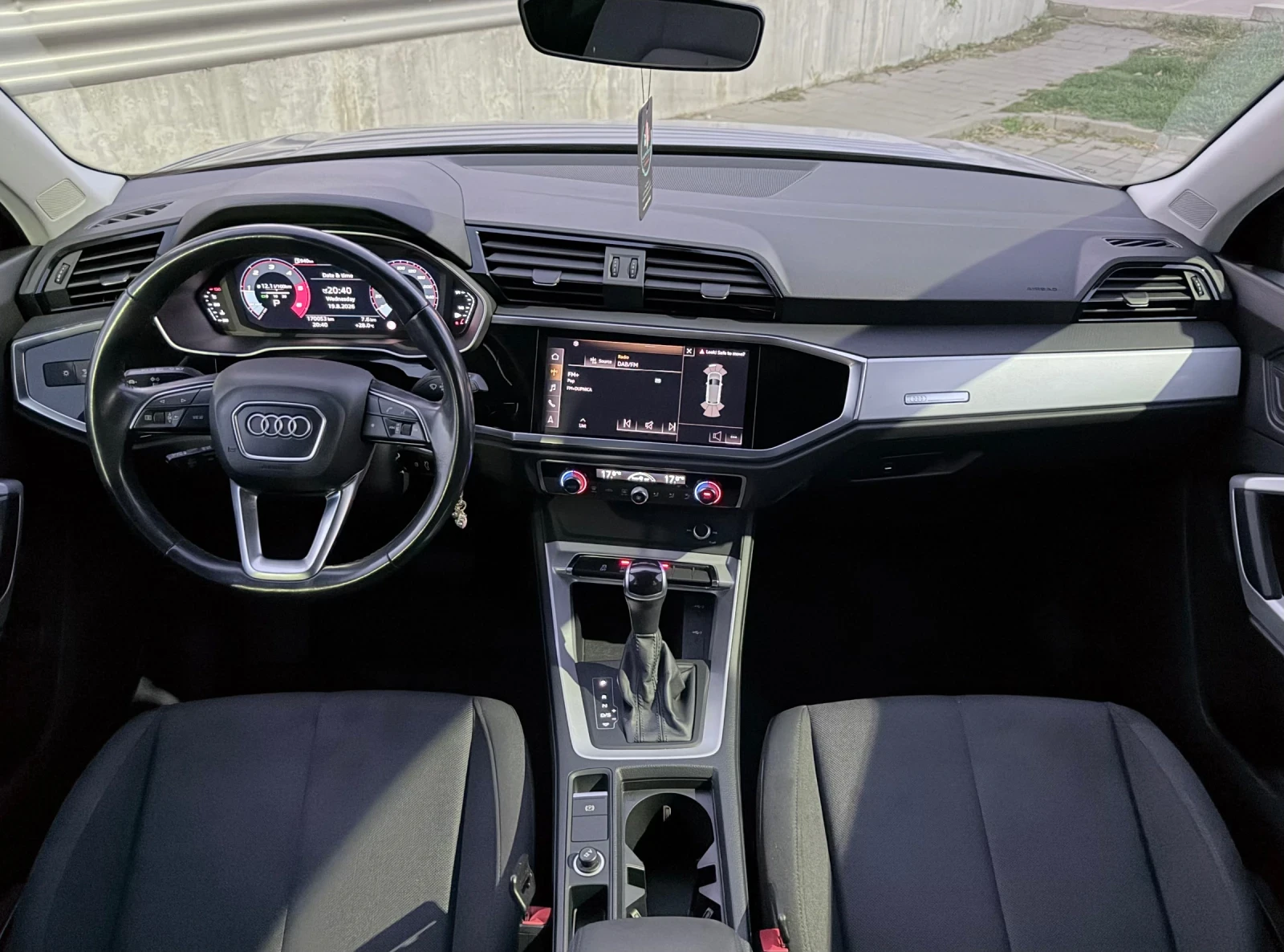 Audi Q3 2.0 TDI / Лизинг, снимка 5 - Автомобили и джипове - 55751509
