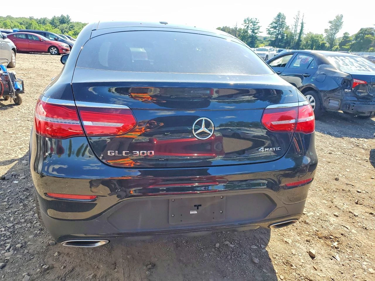 Mercedes-Benz GLC 2.0l Coupe 300 4Matic, снимка 6 - Автомобили и джипове - 55906064
