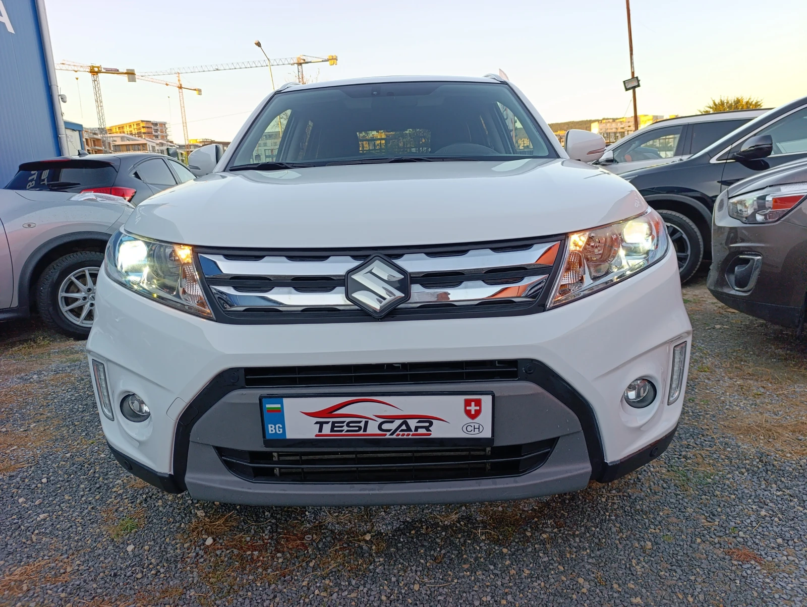 Suzuki Vitara 1.6 TD Sergio Cellano, снимка 2 - Автомобили и джипове - 56057318