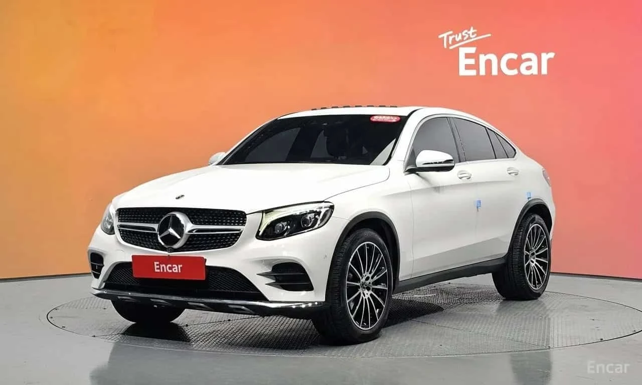 Mercedes-Benz GLC 300 * 4MATIC * AMG Line * Coupe * 360 * 