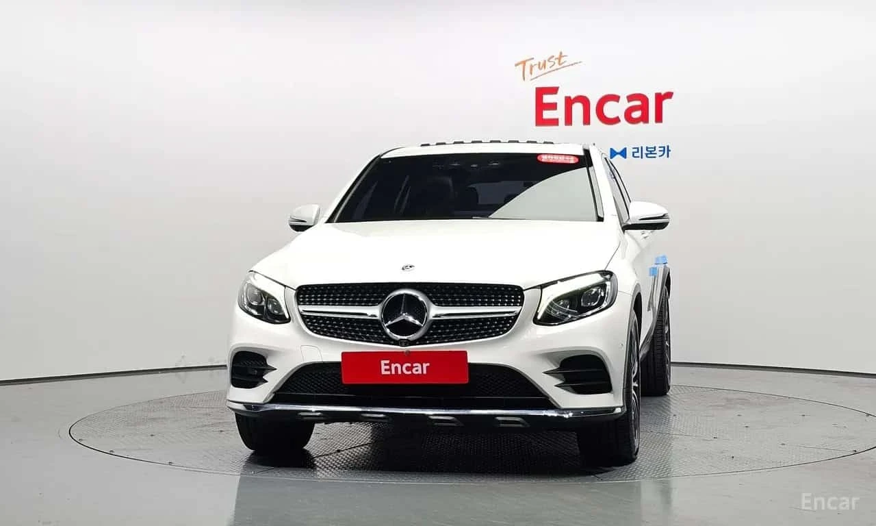 Mercedes-Benz GLC 300 * 4MATIC * AMG Line * Coupe * 360 * , снимка 3 - Автомобили и джипове - 56234829