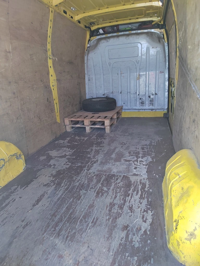 Renault Master, снимка 6 - Бусове и автобуси - 46885152