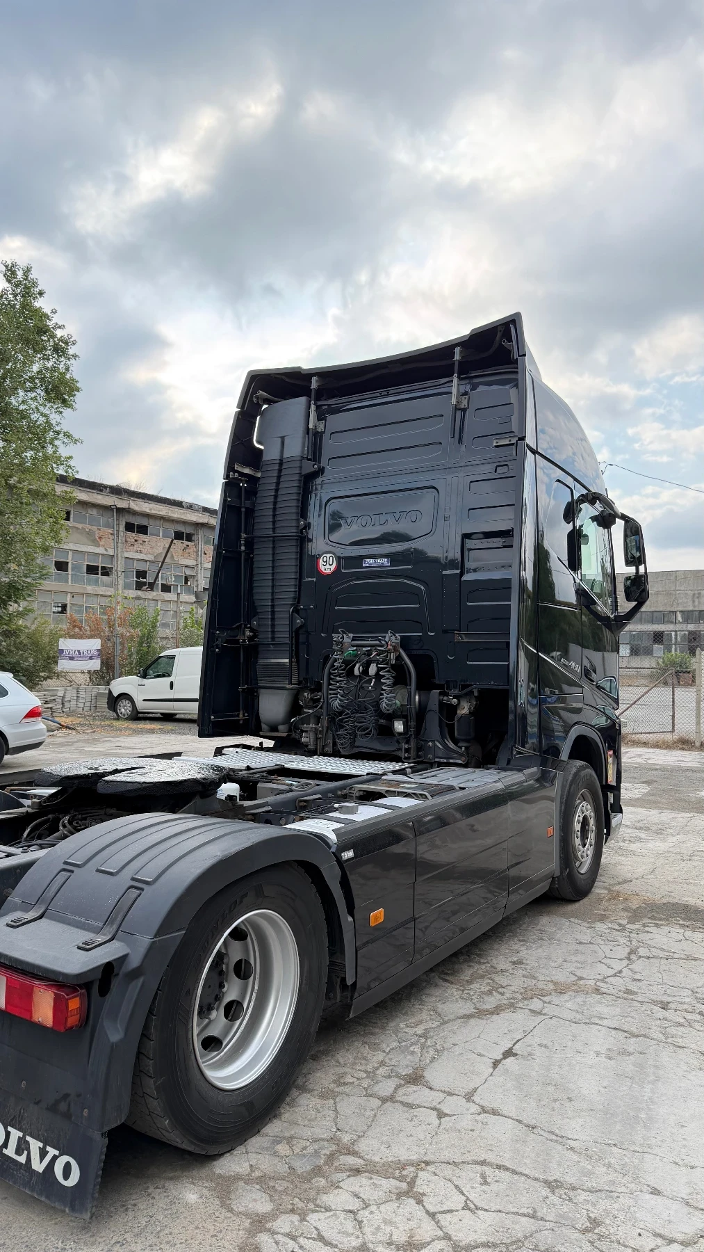 Volvo Fh НОВ ВНОС!, снимка 2 - Камиони - 55841275